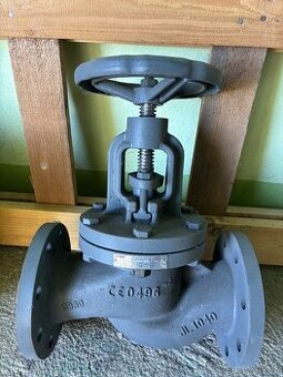 Uzavírací ventil na páru