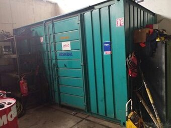Přepravní lodní kontejner 4,5 x 2,5 x 2 metry