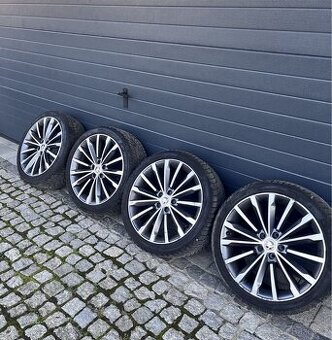 alu trinity r19 5x112 škoda