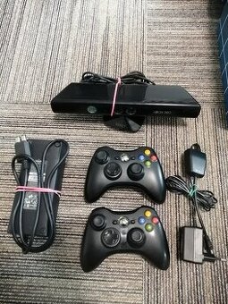 Prodám Xbox 360 + Kinect