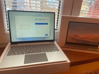 Microsoft Surface Laptop Go – 256 GB