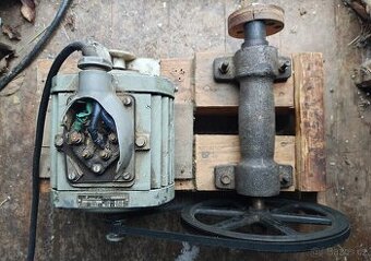 elektromotor 180W + řemenice