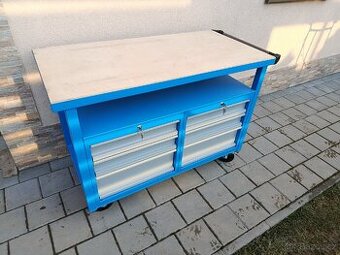 Mobilní svařovaný dílenský stůl - 1