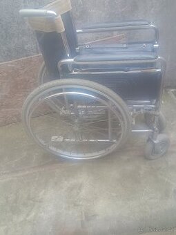 Invalidní vozík - skládací - 1