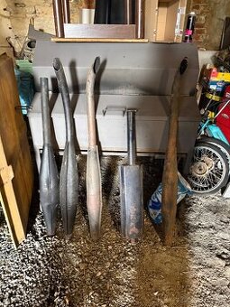 Prodám výfuky na zetor