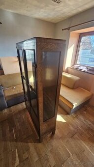 Sklenik starožitný