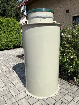 Odpadní jímka pro tlakovou kanalizaci