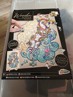 Dřevěné puzzle