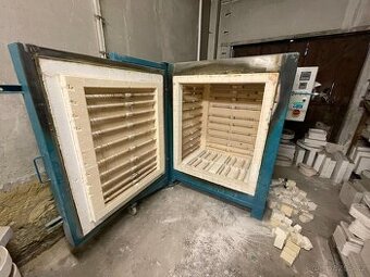 Vypalovací pec pro sklo, keramiku, porcelán