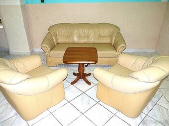 menší kožená sedačka 3+1+1