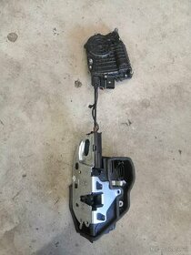 Zadní pravý zámek BMW F01 F02