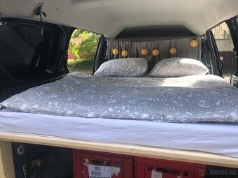 Dacia Dokker 2015 s LPG - mini obytný vůz