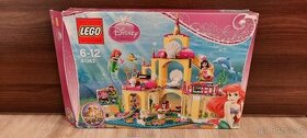 Lego Disney 41063 Podvodní palác Ariel - 1