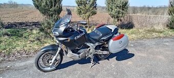 Cagiva navigátor 1000 suzuki 100k