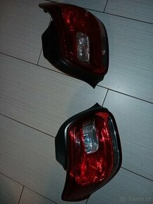 Prodám zadní lampy Citroen DS3