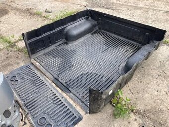 Vana do korby Toyota Hilux 06-015