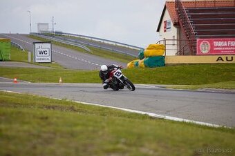 Suzuki SV 650 1999 okruhovka
