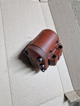 Hydraulické čerpadlo zetor uř1