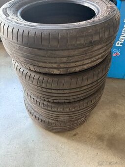 Letní pneu Dunlop 215/60/16