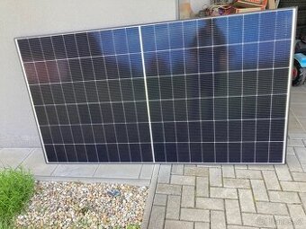 Panely solární JA solar 530 bifacialni