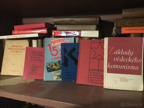 komunistické knihy