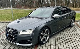 AUDI S8 4.0 TFSI 520 Ps Facelift model 2015 - 1