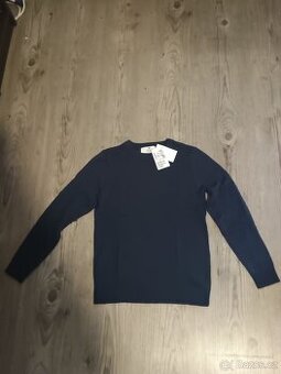 Nový svetr H&M vel 134/140