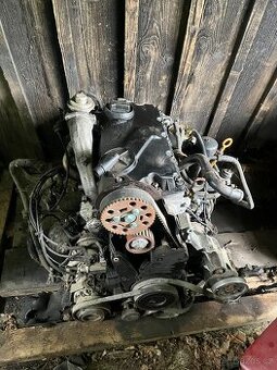 Motor 1.9 tdi 96kw vw passat b5.5 avf