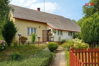 Prodej rodinného domu s garáží ve Bzí u Železného Brodu