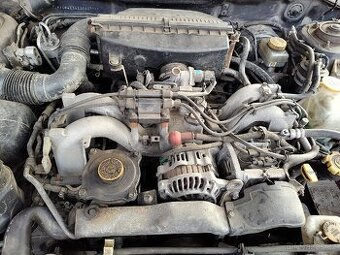 Subaru impreza motor 1.6 70kW EJ16