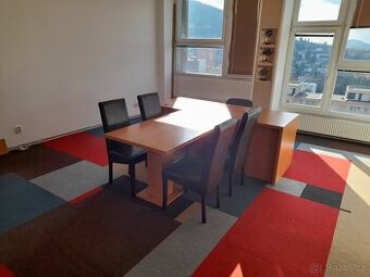 Kancelářský nábytek