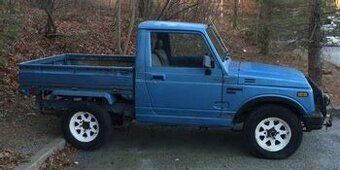 Suzuki Samurai