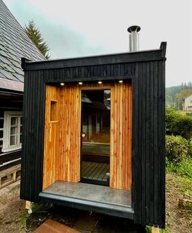 Venkovní sauna na dřevo