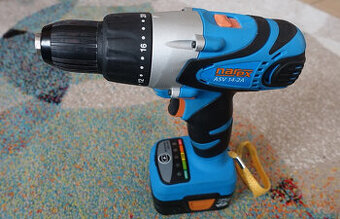 Akumulátorovou vrtačkA NAREX