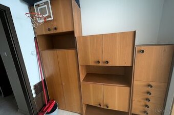 Obývací stěna za odvoz