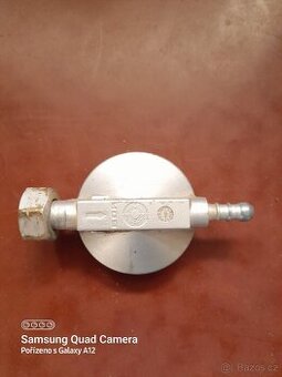 Regulátor tlaku na propan butan