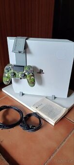 Prodám PS4 slim1TB