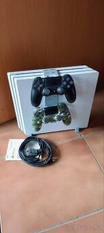 Prodám PS4 s mechanikou, slim 1TB