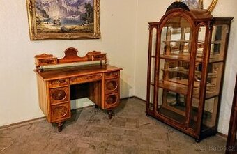 Krásný psací stůl pozdní biedermeier- Louis Philippe - ořech
