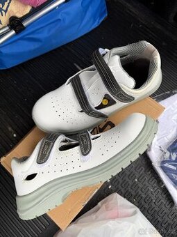 Pracovní boty / obuv CXS