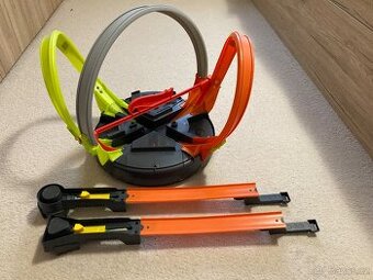 Hot Wheels dráha Roto Revolution