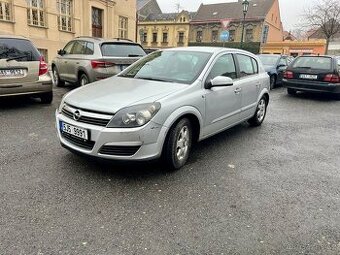 Opel Astra H 1.7 CDTI 74kW, Klima, Tažné, Nová STK