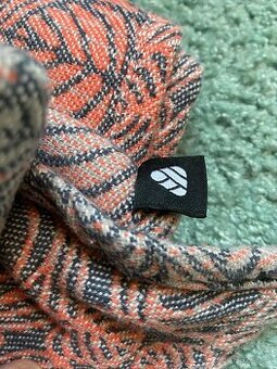 Nosící šátek DEKKA