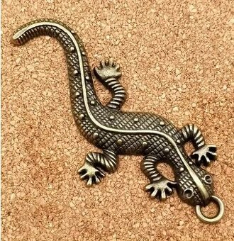 Přívěsek ještěrka - gekon - geocaching - mosaz