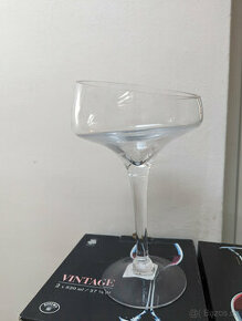 13_Váza skleněná čirá velká