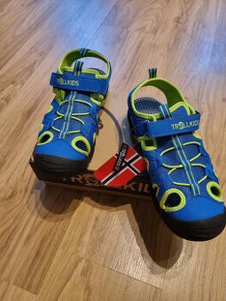Nové sandálky vel.40,Troll@kids