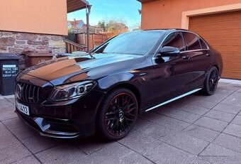 Prodám: Mercedes-Benz C63s AMG 510PS V8