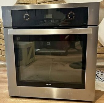 Vestavěná trouba a sklokeramická varná deska FAGOR