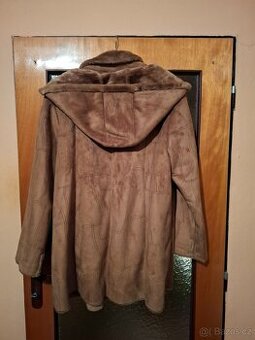 Zimní kabát s kožíškem