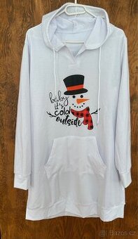 Delší mikinové šaty / mikina s kapucí – sněhulák